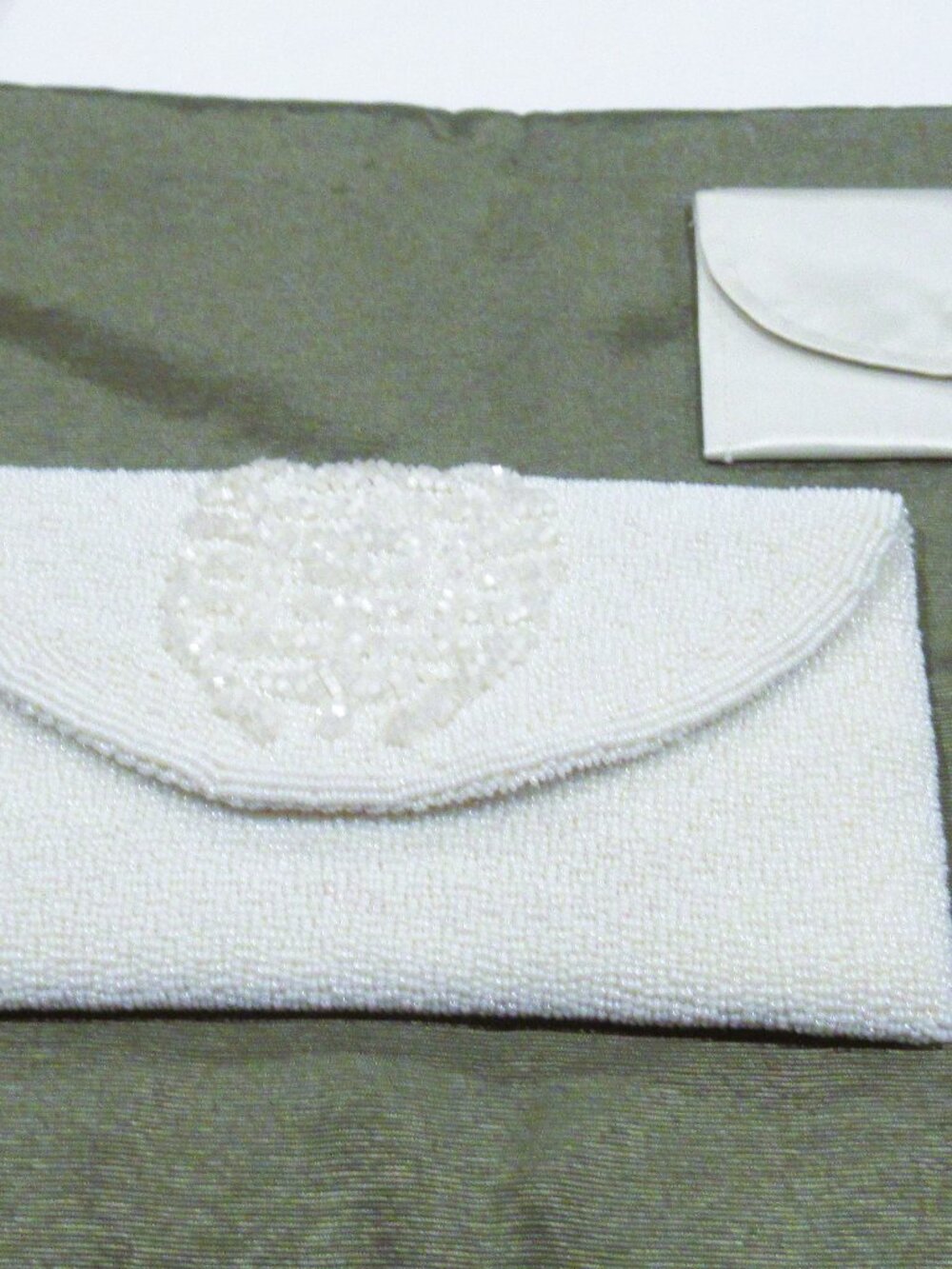 Ming Arts white beaded clutch purse with coin purse, c. 1950s